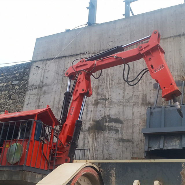 YZH Stationary Mechanical Boom Crushing System