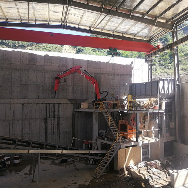 YZH pedestal rockbreaker boom systems