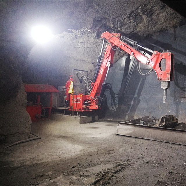 YZH Pedestal Boom Rockbreaker