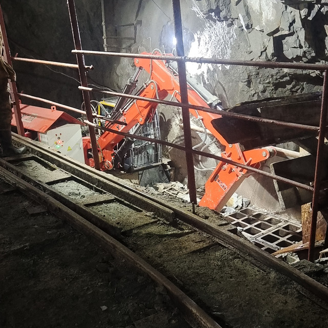 Fixed Type Rockbreaker Boom System， Meet Diversified Industrial Needs