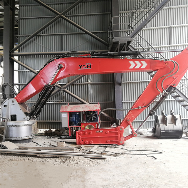 rockbreaker boom system