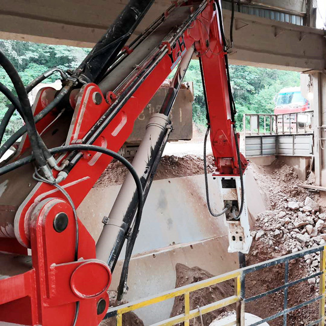 YZH BA400 Rock Breaker Boom