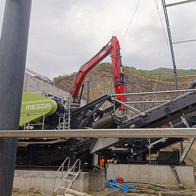 YZH WHC1030 Rockbreaker System