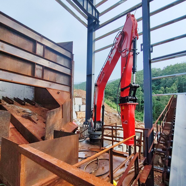 YZH Hydraulic Rockbreaker Boom for Secondary Breaking