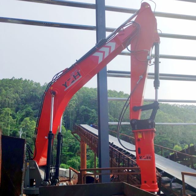 YZH Hydraulic Rockbreaker Boom for Secondary Breaking