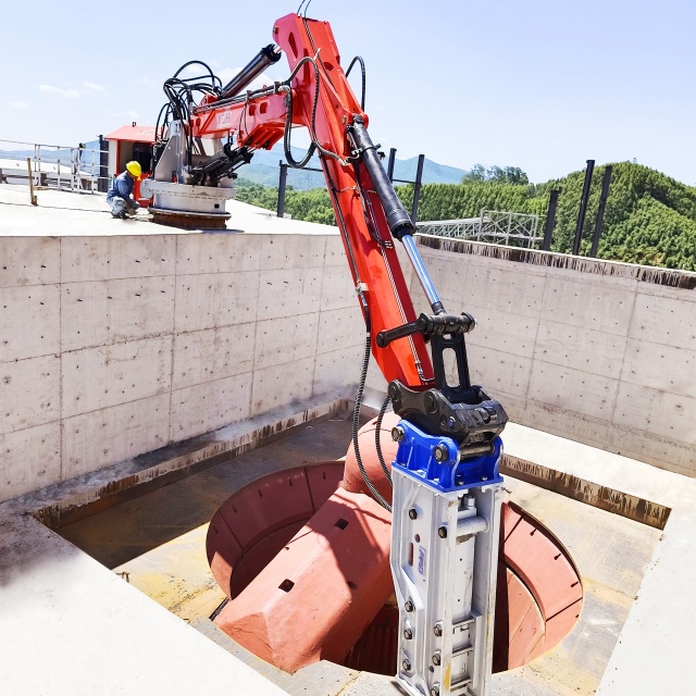 Stationary Mining Rockbreaker Boom System